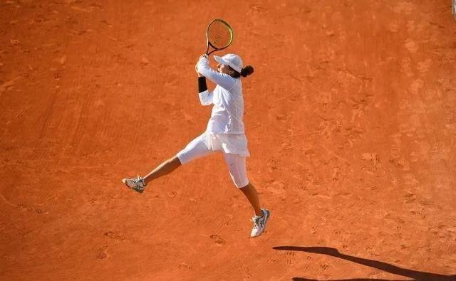 在现代足球 在现代足球