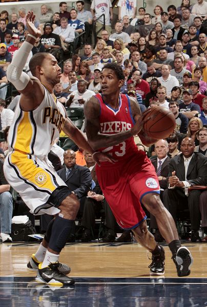 完善其后防 完善其后防