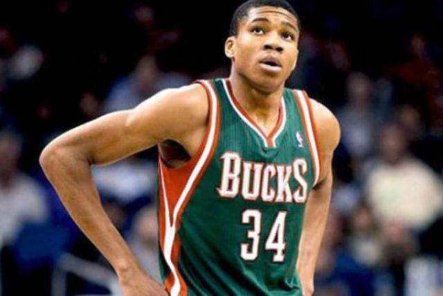 东契奇谈和詹姆斯的化学反应：我很高兴和他完成了第一次空中接力.