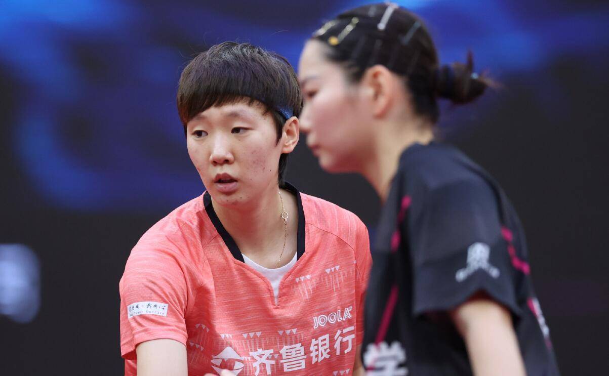 居二线支持 居二线支持