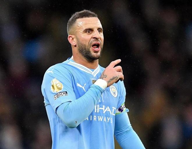 出一句话 出一句话