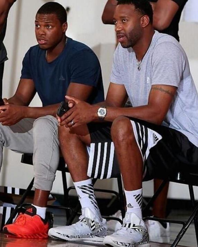 或不当言行 或不当言行